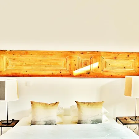 Gasthuis Feeling Chiado 15