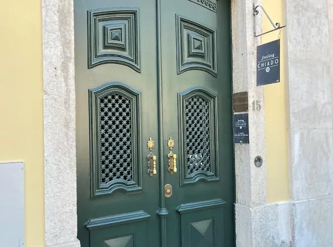 Feeling Chiado 15 Лиссабон