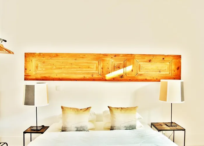 Гостевой дом Feeling Chiado 15