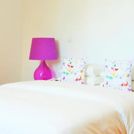 Feeling Chiado 15 Pensión 4*