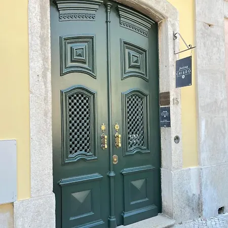 Feeling Chiado 15 Лісабон